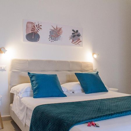 B&B Jolie Suite Villasimius Eksteriør bilde